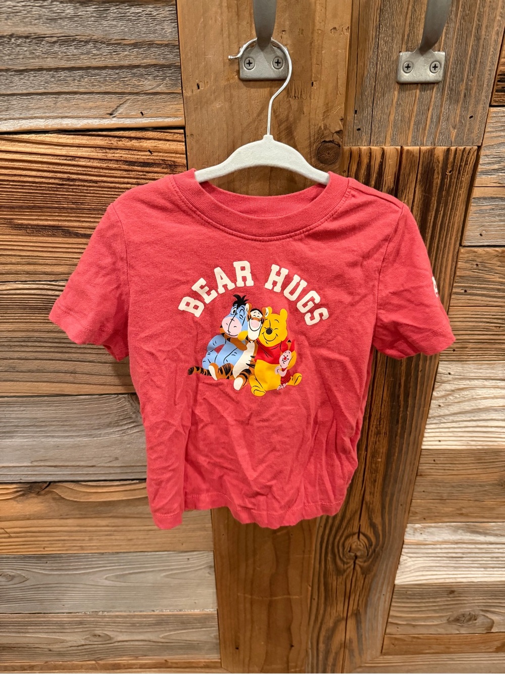 GAP Red Winnie the Pooh 'Bear Hugs' Graphic Tee